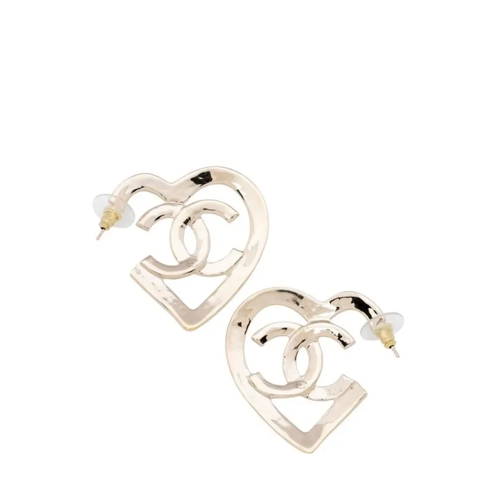 CHANEL interlocking cc